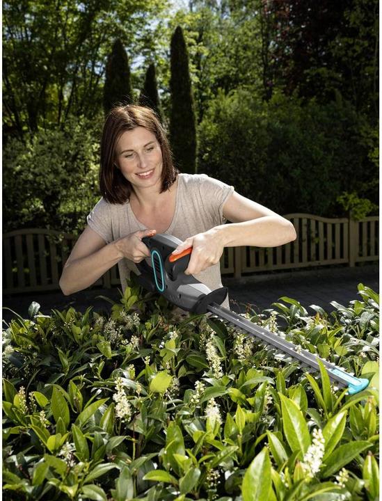 Produktbild Gardena Akku EasyCut Li (Akkuheckenschere)