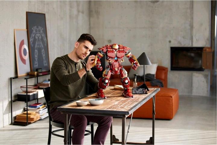 Image du produit LEGO Hulkbuster (76210, LEGO difficiles à trouver, LEGO Marvel)