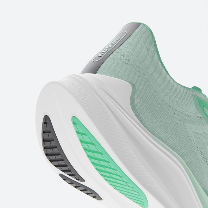 Actual product image Kiprun Laufschuhe Herren - KD900 Light grün/lila (39)