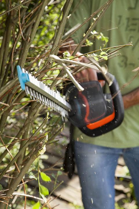 Actual product image Gardena PowerCut 700/65 (Electric hedge trimmer)