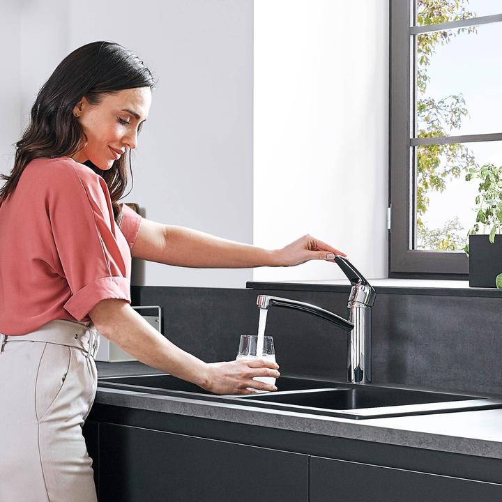Actual product image hansgrohe Focus M41 single-lever kitchen mixer 160, 1 spray type