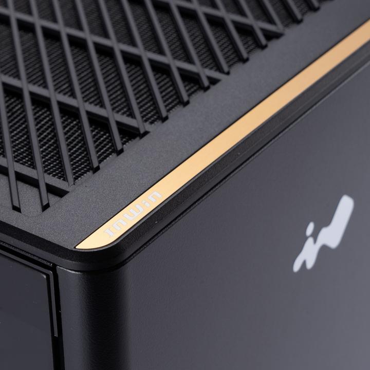 Actual product image In Win A3 (mATX)