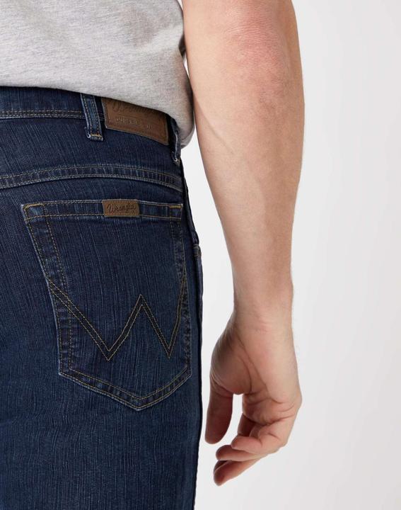 Produktbild Wrangler Durable (W42/L32)