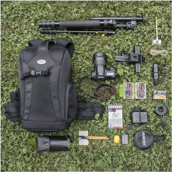 Produktbild mantona Trekking Fotorucksack (Fotorucksack, 9.45 l)