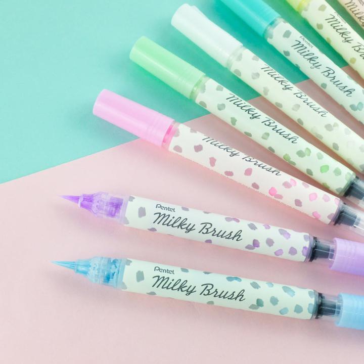Actual product image Pentel Brush Pen Milky Brush Blue (Blue, Light blue, 1 x)