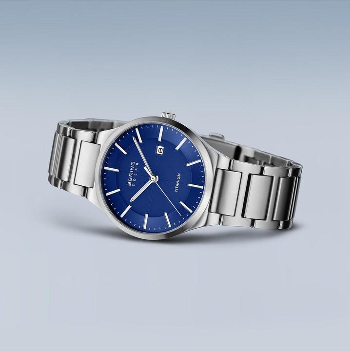 Actual product image Bering 15239-777 (Analogue wristwatch, 39 mm)
