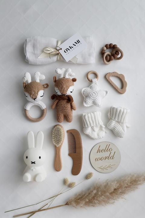 Produktbild Oykami Baby Geschenkbox neutrale Farben "Madeira" mit Miffy Nachtlicht und Elch