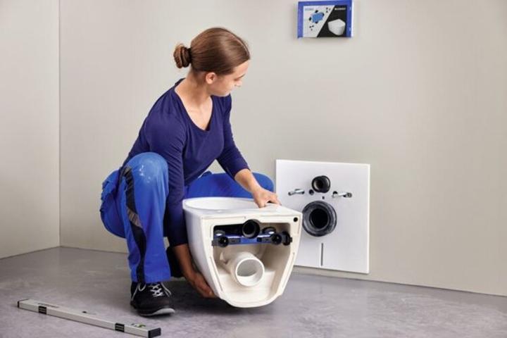 Actual product image Geberit Acanto wall-hung WC set