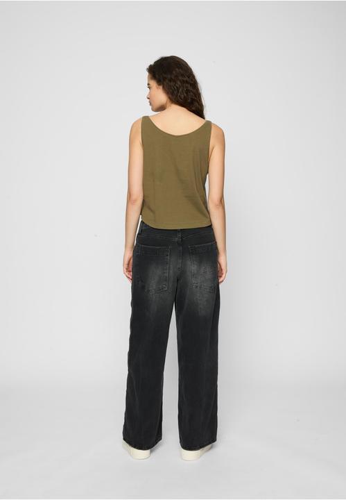 Produktbild Mister Tee Ladies Kicks Love EMB Tank - 22293 (S)