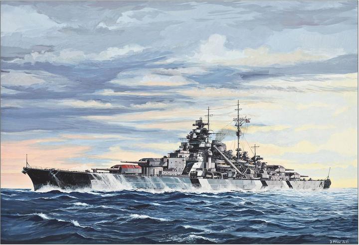Immagine prodotto Revell Corazzata Bismarck 1:700
