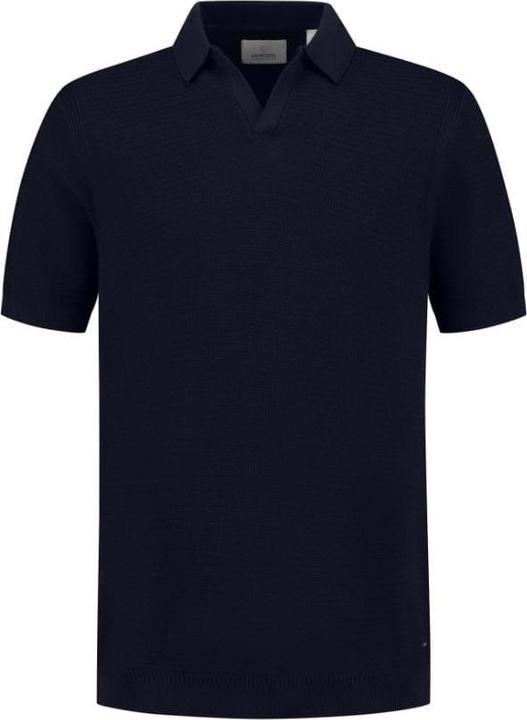 Dstrezzed M's Kostas Polo (L)