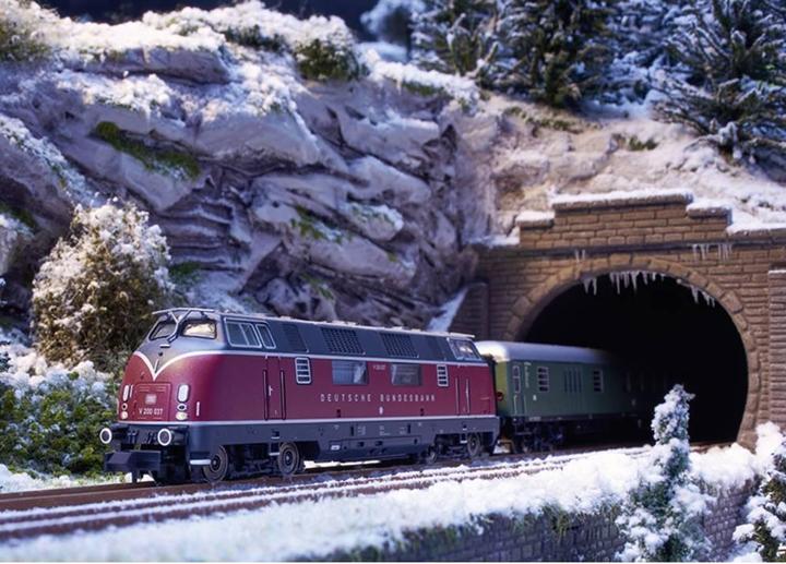 Actual product image MiniTrix 16227 N Diesel locomotive BR V200 of the DB (Track N)