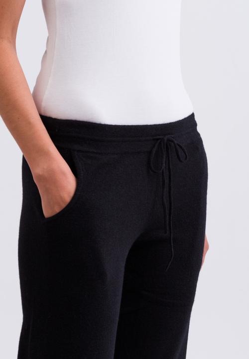 Actual product image Cash-Mere Kaschmir Trainerhose (M)