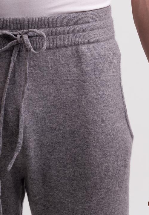 Actual product image Cash-Mere Kaschmir Trainerhose (M)