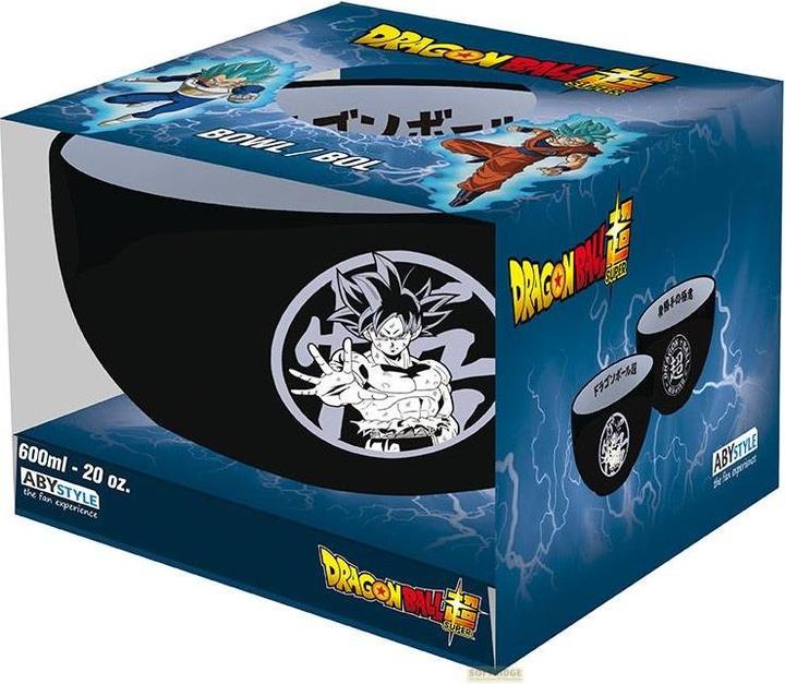 Actual product image ABYstyle Dragon Ball - Son Goku (16 cm, 0.60 l, 1 x)