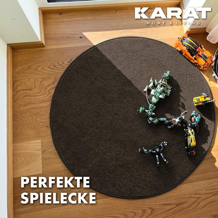 Actual product image Karat Crocodile (66 x 66 cm)