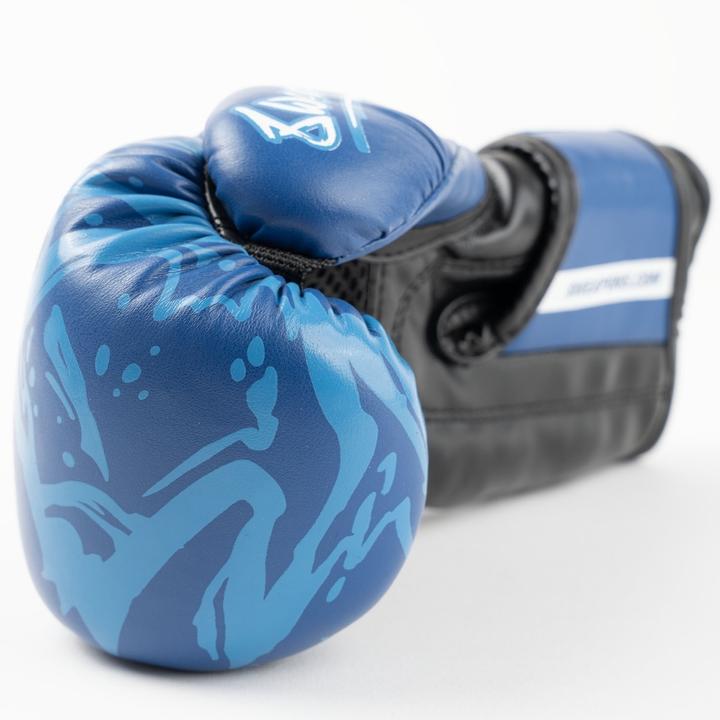 Actual product image 8Weapons 8 WEAPONS Kids Boxing Glove - Jipe blue 6 Oz (6 OZ)