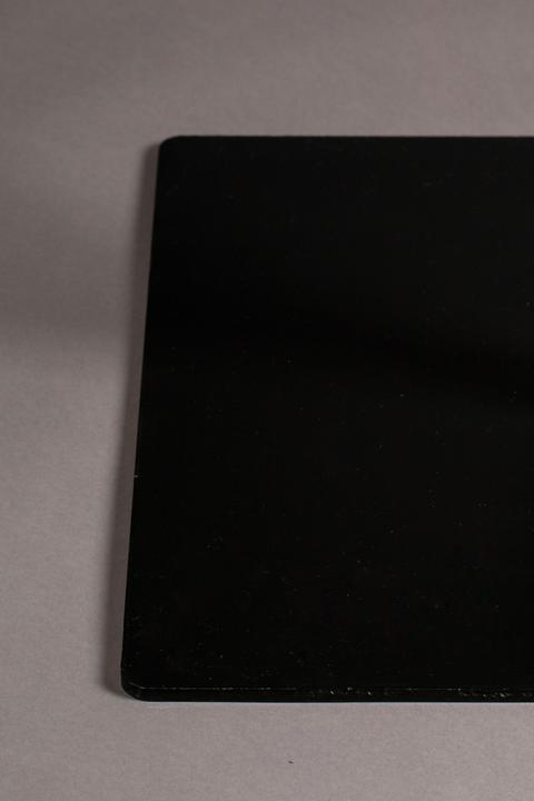 Actual product image Dutchbone Braza (70 x 93 x 70 cm)