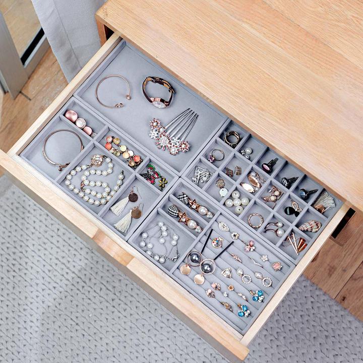 Actual product image Bins and Boxes Jewellery box