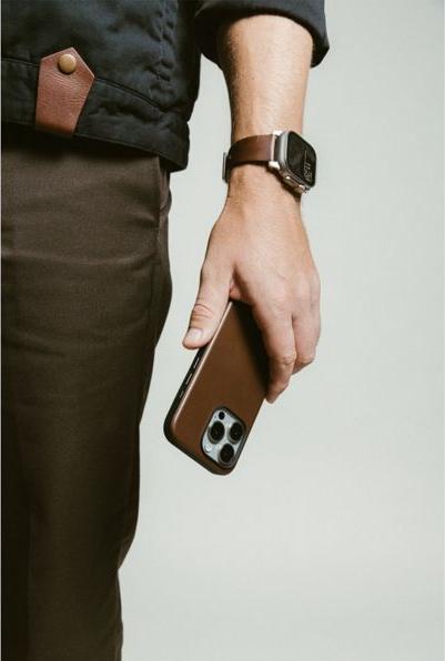 Produktbild Nomad Modern Leather Case iPhone 16 Pro Brown (Apple iPhone 16 Pro)
