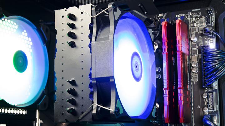 Actual product image Captiva High-end gaming R77-891 Ryzen 5 RX 7700 XT (AMD Ryzen 5 7500F, 16 GB, 2000 GB, Radeon RX 7700 XT)