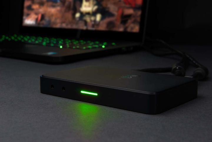 Produktbild Razer Ripsaw Game Capture Card (Xbox Series X, Xbox One S, Xbox Series S, PC, PS3, PS4, Wii U, Xbox 360, Xbox One X)