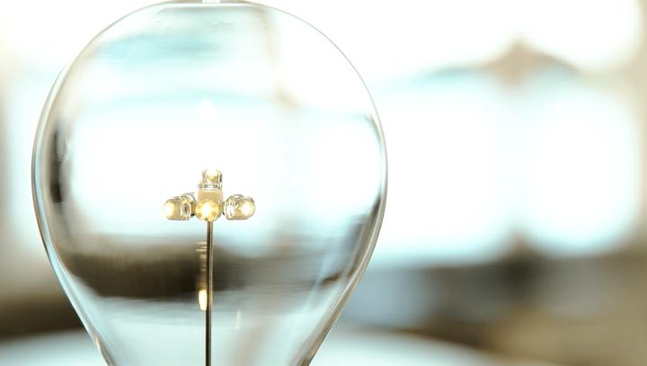 Actual product image Flyte Lamp Nikola Levitation (60 lm)