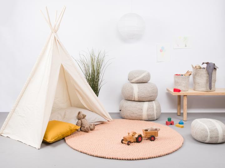 Immagine prodotto Myfelt Tappeto a sfere di feltro Merle rotondo (140 x 140 cm)