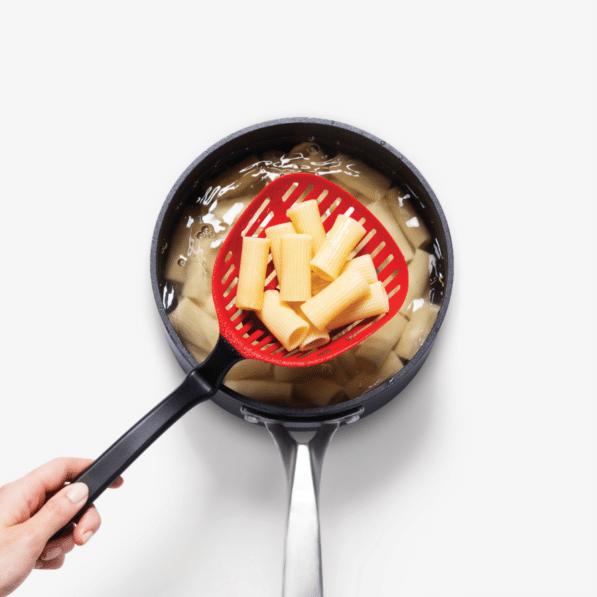 Actual product image DreamFarm Spoon strainer Large Lestrain Red