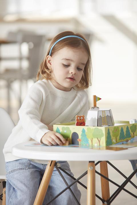 Produktbild Jumbo Goula Bear Adventure - Kids Board Games, Capture the Flag Game - Reach the Mountain & Develop Early (Multilingual)