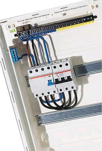 Image du produit F-Tronic HWUP JUMBO 1 rangée 122 modulesBornier à fiches
