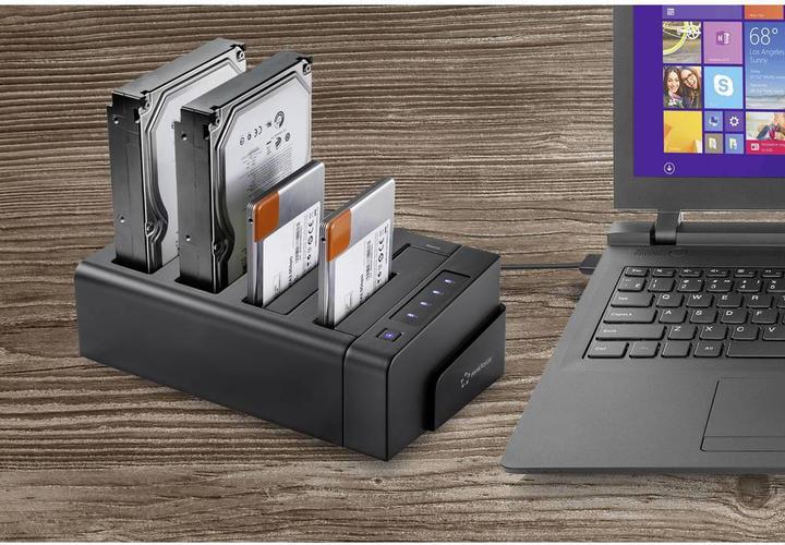 Produktbild Renkforce 2.5 3.5-Zoll USB 3.2 HDD-Dockingstation, 4 Anschlüsse, mit Cloning von 1 auf 3 (Docking Port)