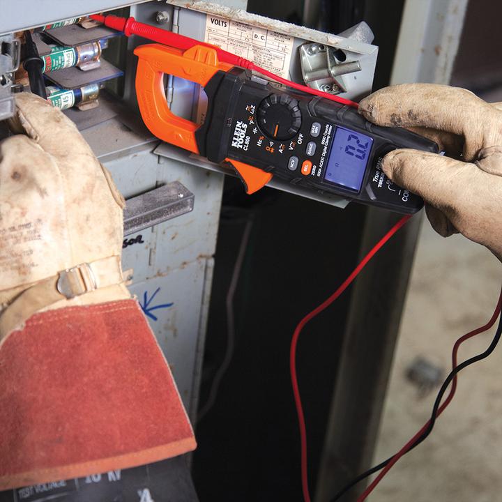 Actual product image Klein Tools CL800 Digital current clamp AC/DC with automatic range adjustment (CL800) (CAT IV 600V)