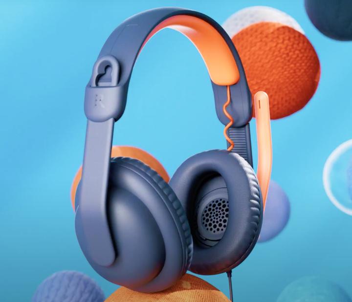 Actual product image Logitech Zone Learn - CLASSIC BLUE - WW-9006 (Cable, USB-C)
