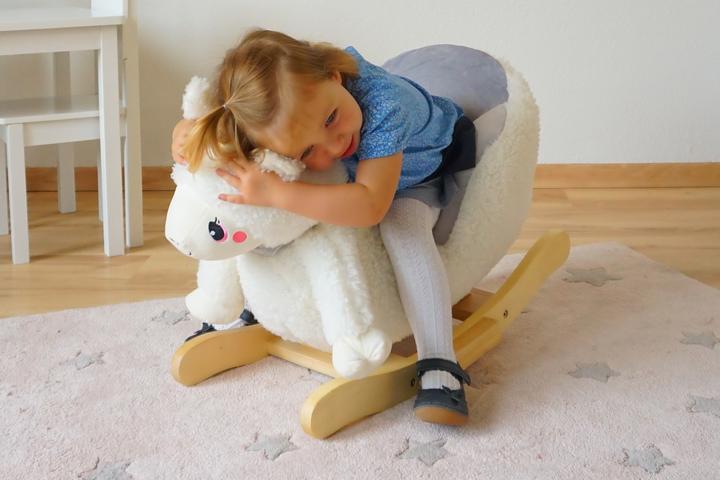 Actual product image Knorrtoys Milly Lama