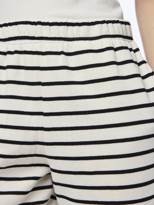 Actual product image Pieces Pcchilli Hw Straight Stripe Pants Noos (S)