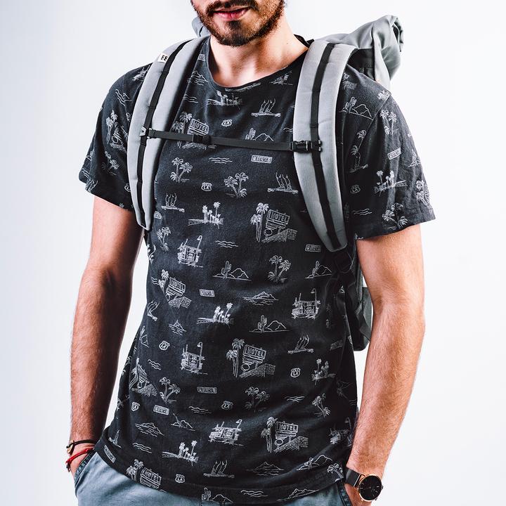 Actual product image Mero Mero Squamish Bag V2 (20 l)