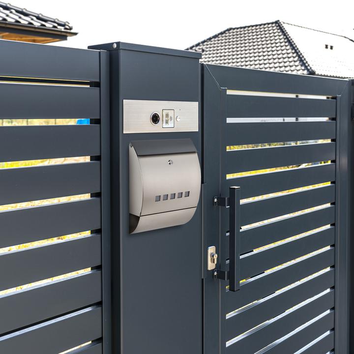 Actual product image Relaxdays Mailbox