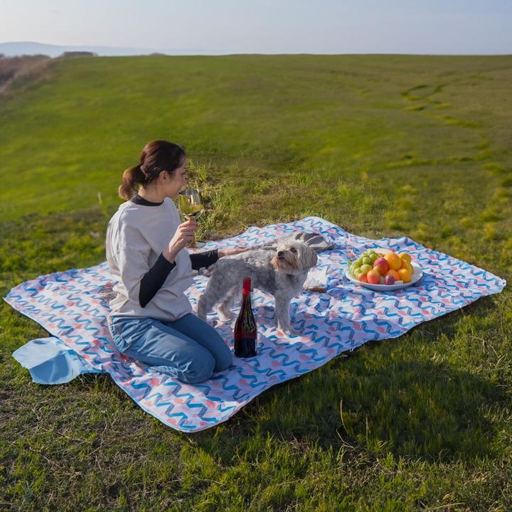 Produktbild Intirilife Faltbare Picknickdecke Wasserdicht