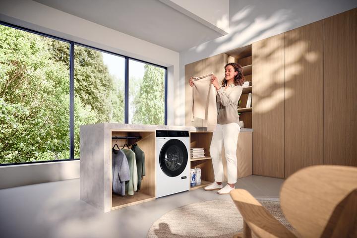 Actual product image Miele NOVA W2 WQ 100-10 CH (9 kg, Right, CH plug)