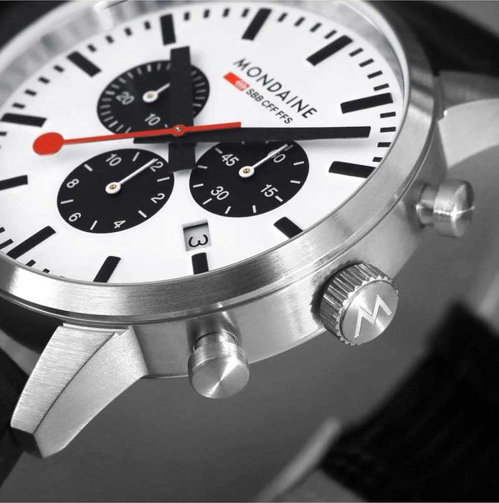 Actual product image Mondaine Neo Vegan (Chronograph, 41 mm)