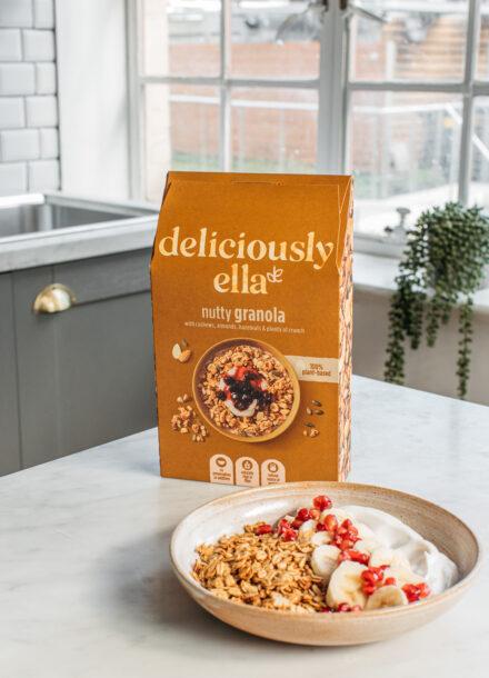 Immagine prodotto Deliciously Ella Granola alle nocciole 380g (380 g)