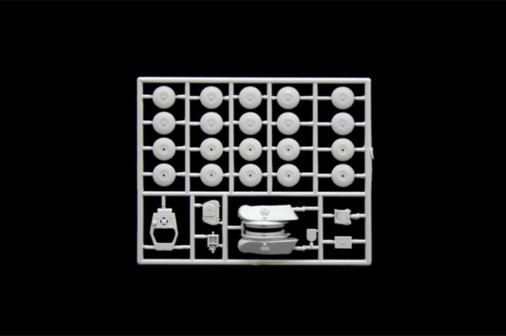 Actual product image Tamiya 1:72 T 34/76 Russian tank