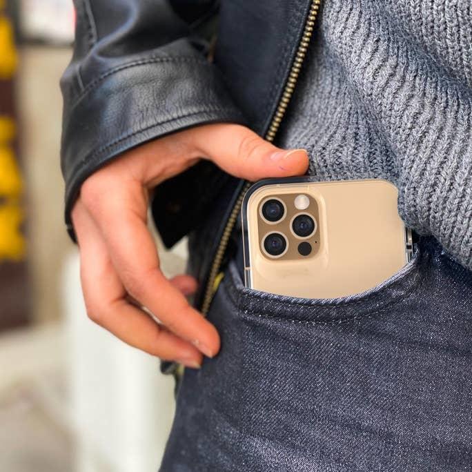 Produktbild gear4 Crystal Palace (Apple iPhone 12 Pro Max)