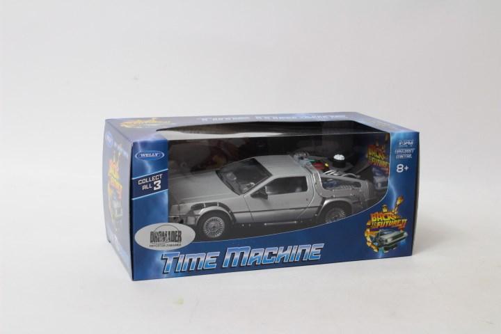 Produktbild Welly Zurueck in die Zukunft II Diecast Modell 1/24 81er DeLorean