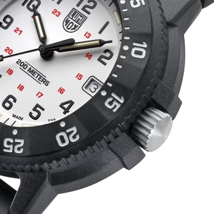 Actual product image Luminox Original Navy Seal 3000 Evo Series (Diving watch, 43 mm)