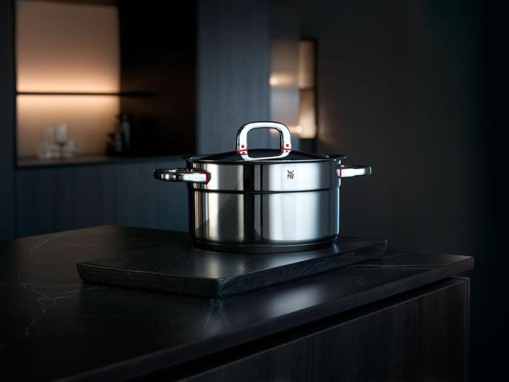 Actual product image WMF Premium One (20 cm, Pot, Stainless steel)