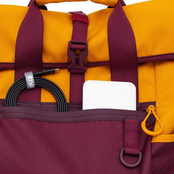 Actual product image Rivacase Burgundy Red 5321 (25 l)