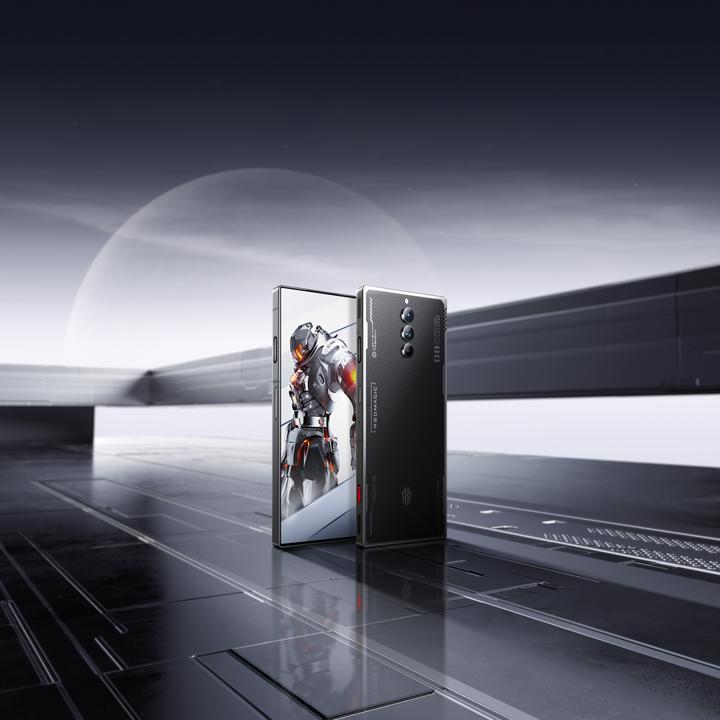 Produktbild Redmagic 8 Pro (512 GB, Void, 6.80", Dual SIM, 50 Mpx, 5G)