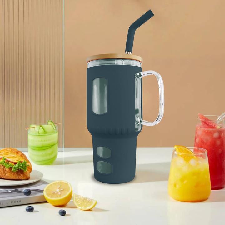 Actual product image Gewürzladen Näfels Glasbecher mit Strohhalm & Bambusdeckel (0.96 l)
